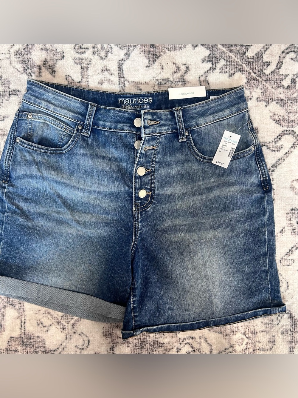Maurices Women's Mid Wash Boyfriend Denim Shorts EVER flex  high rise 12